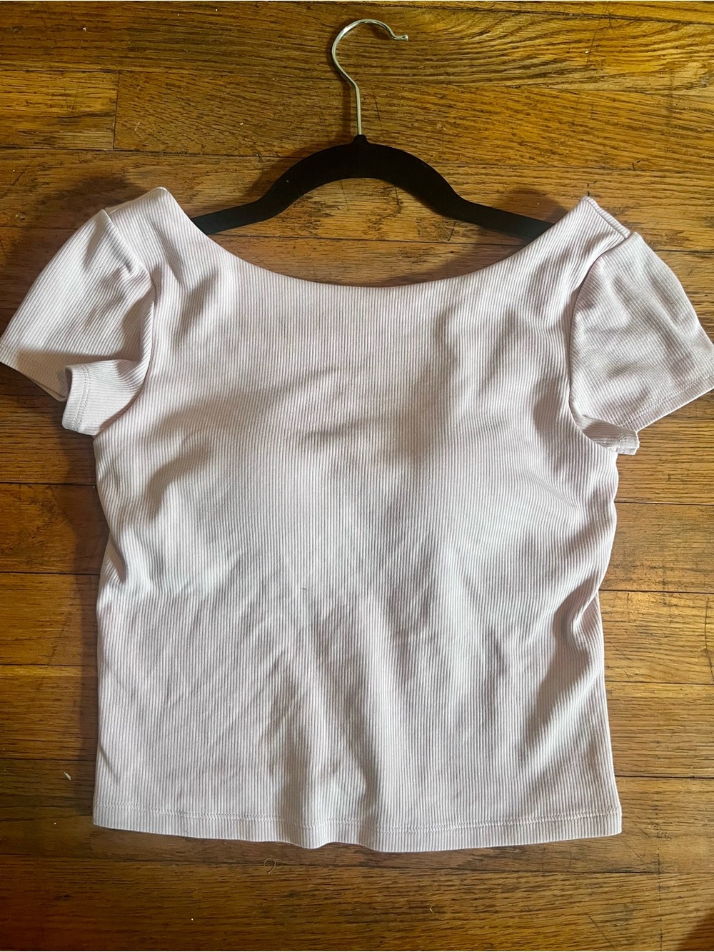 Uniqlo AIRIsm Light Pink Ribbed Small Top with Built in Bra